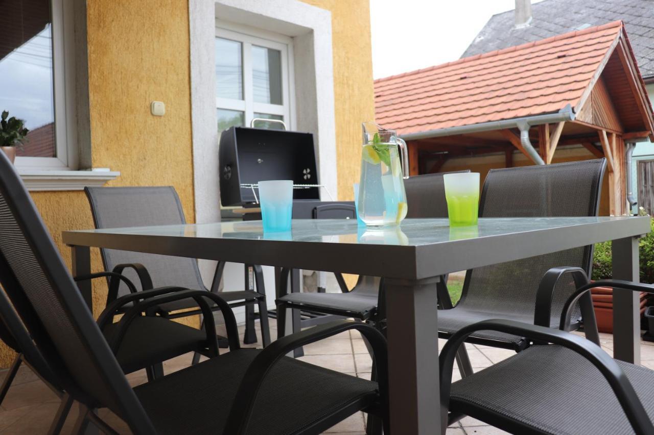 B6 Apartman Veszprém Exterior foto
